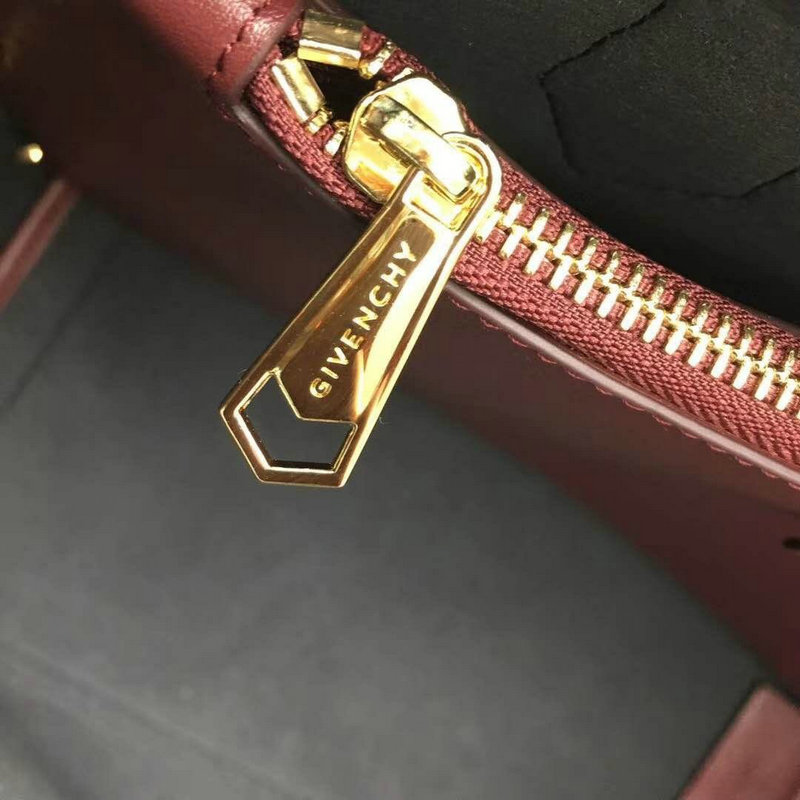 Affordable Givenchy Bags 205GIV0027