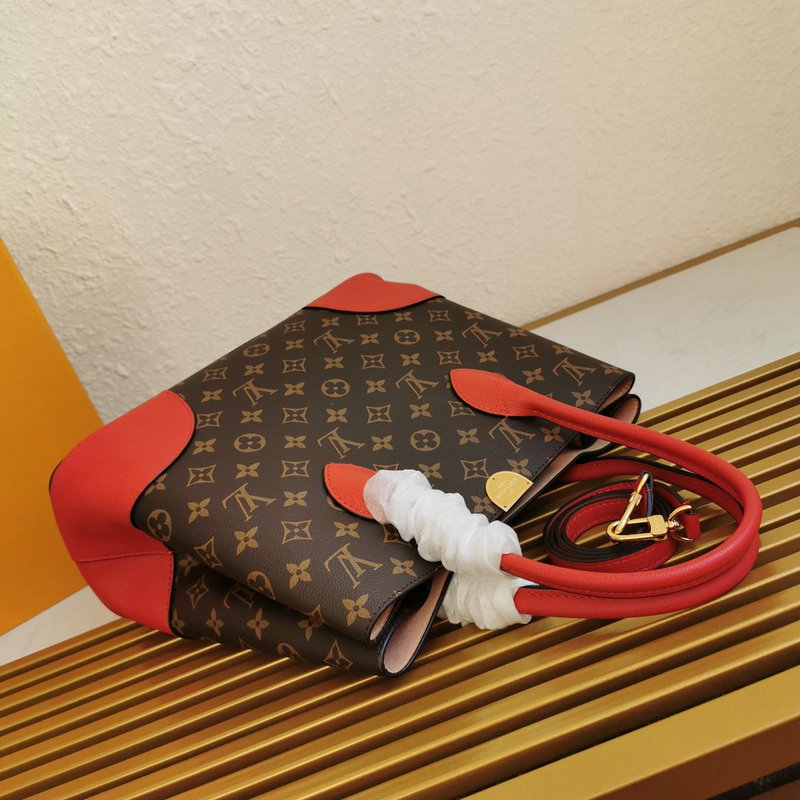 FASH LOUIS VUITTON Bags 206B570010