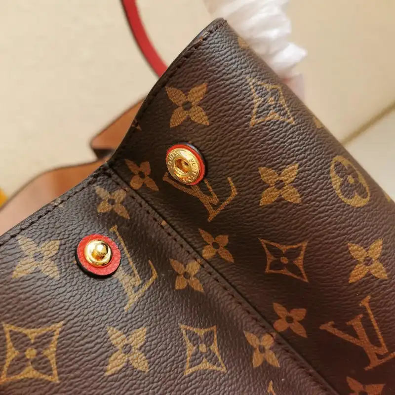 LV Bags 206B570010