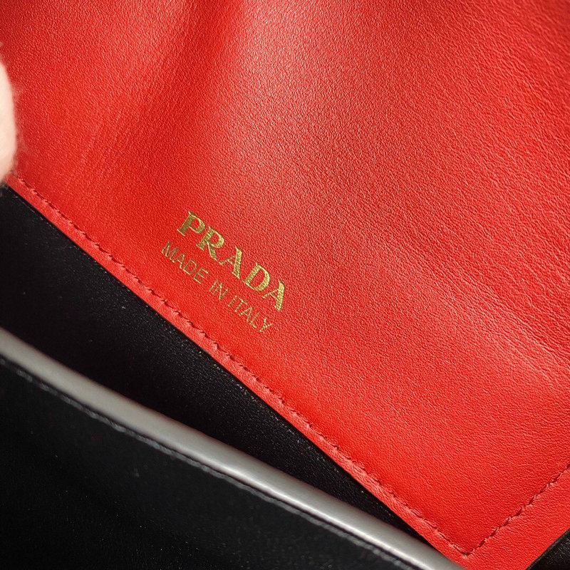 FASH Prada Bags 206B570019