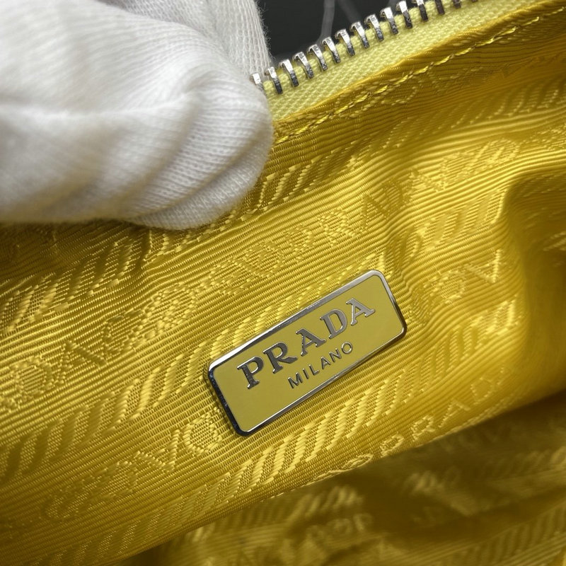 FASH Prada Bags 206B570028