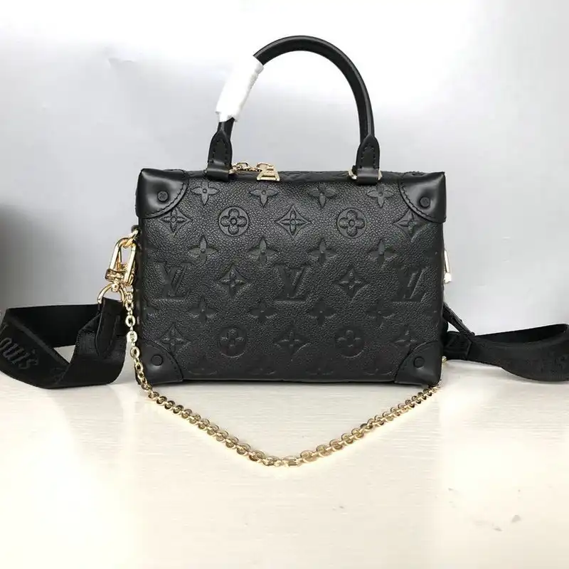 LV Bags 206B570104