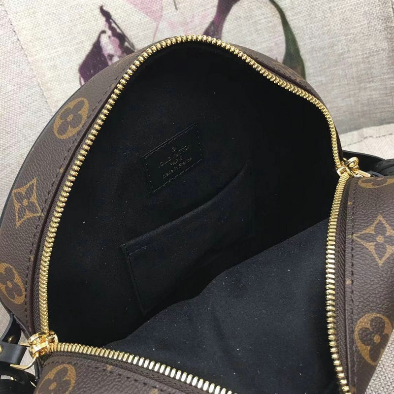 FASH LOUIS VUITTON Bags 206B570109