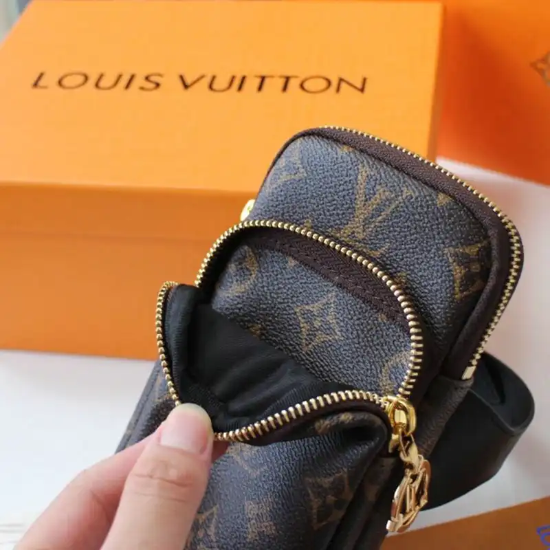 LV Bags 206B570113