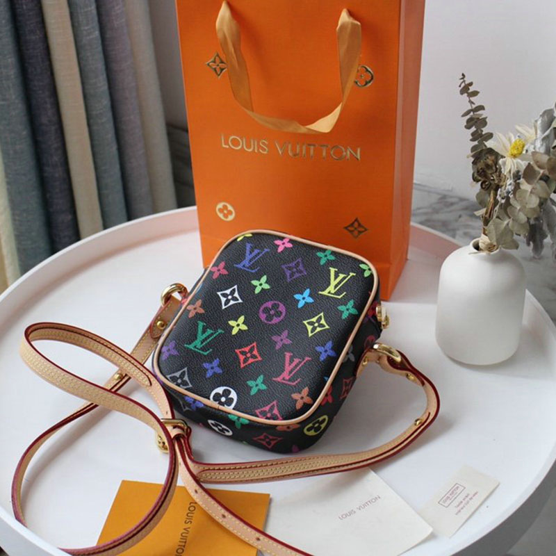 FASH LOUIS VUITTON Bags 207B570003