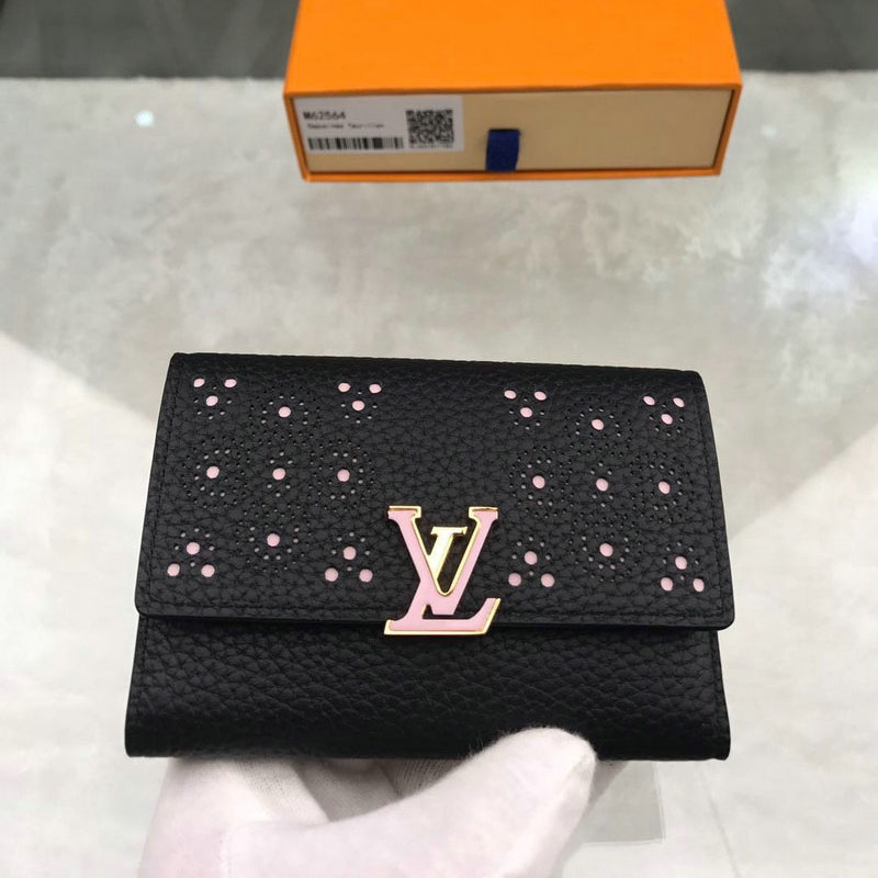 FASH LOUIS VUITTON Bags 207B570005