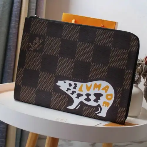 LV Bags 207B570010