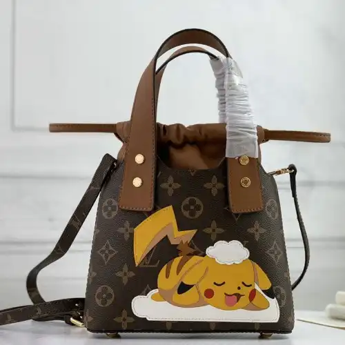 LV Bags 207B570011