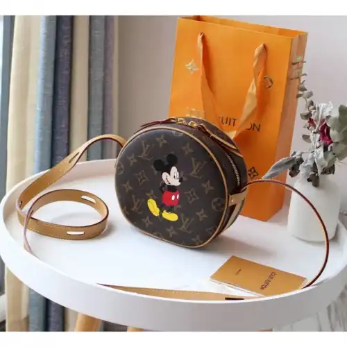 Fashionrepsfam ru LV Bags 207B570012