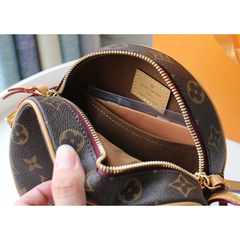 FASH LOUIS VUITTON Bags 207B570012