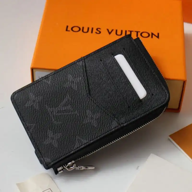 LV Bags 207B570021