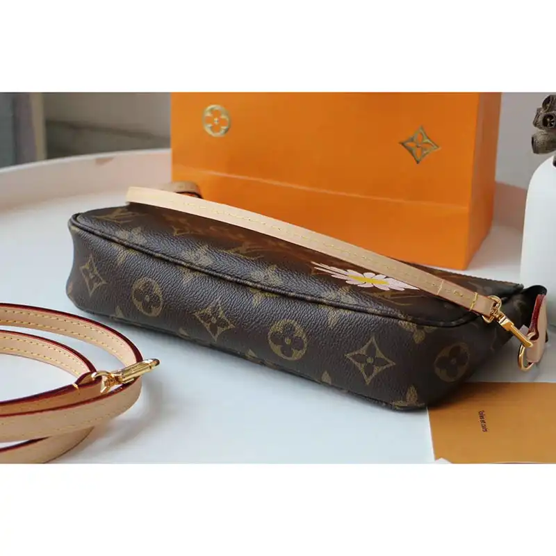 LV Bags 207B570027