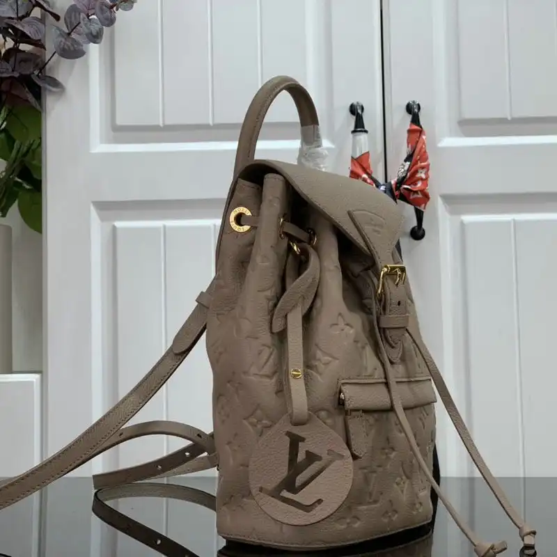 LV Bags 207B570031