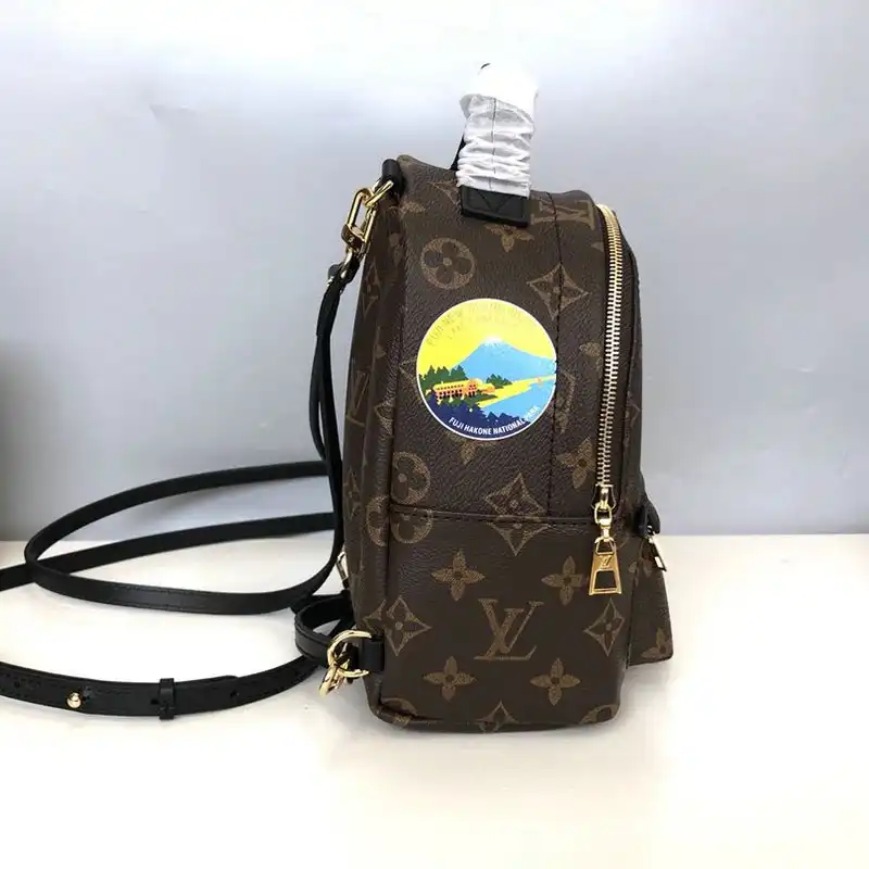 LV Bags 207B570036