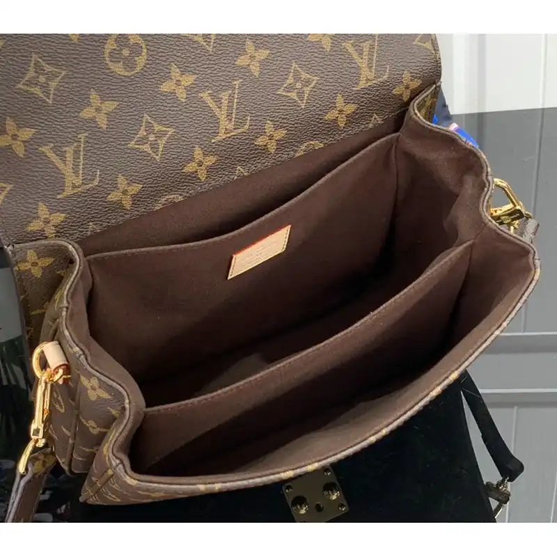 LV Bags 207B570039