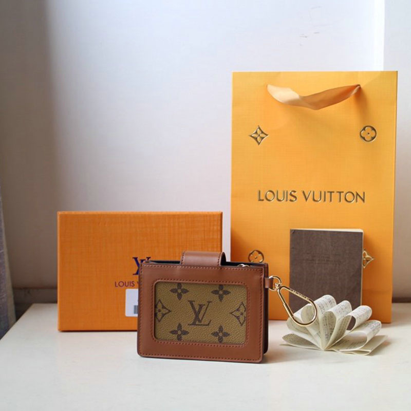 FASH LOUIS VUITTON Bags 208B570037