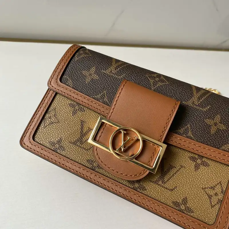 LV Bags 208B570039