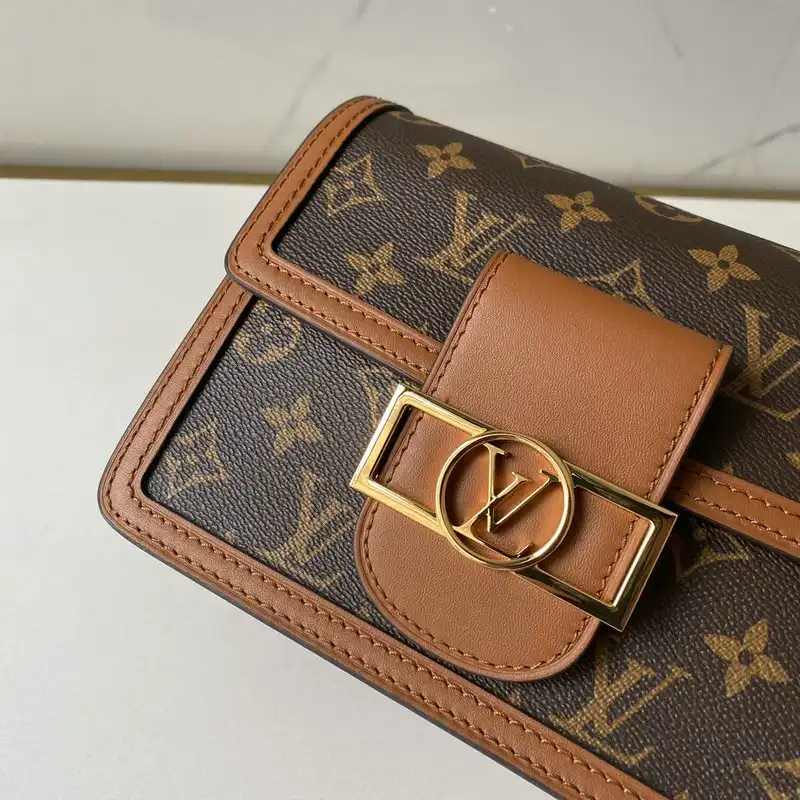 LV Bags 208B570042