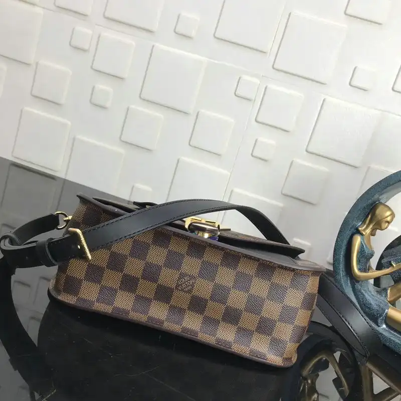 LV Bags 208B570047