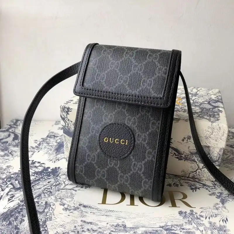 Gucci Bags 208B570059