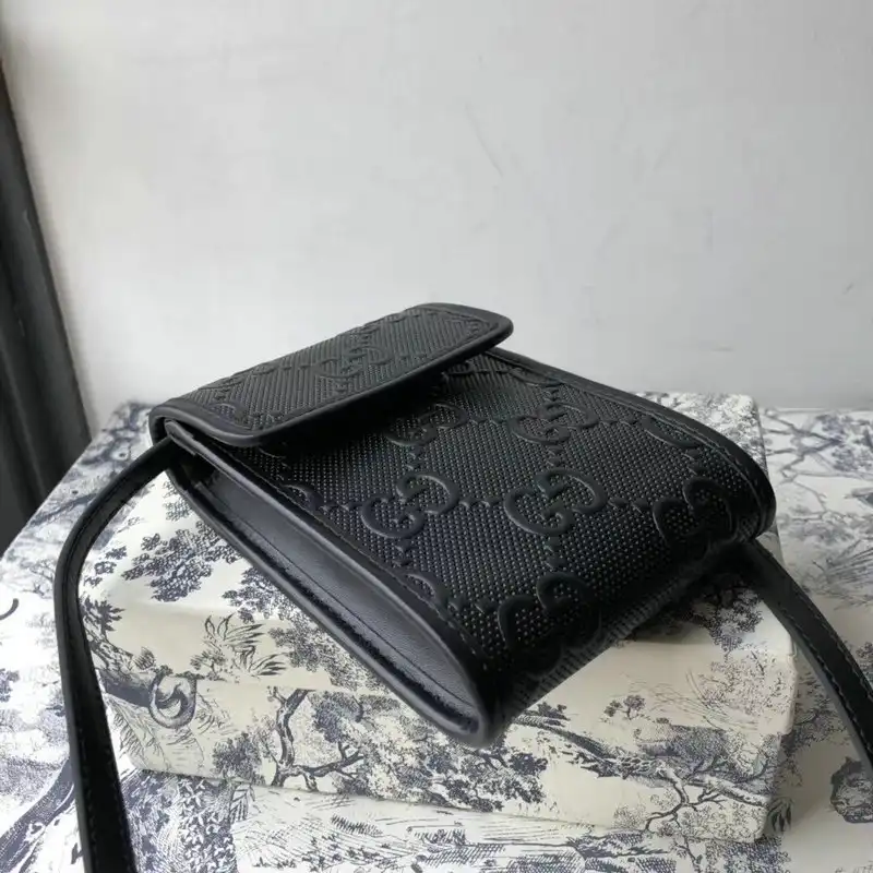 Gucci Bags 208B570060