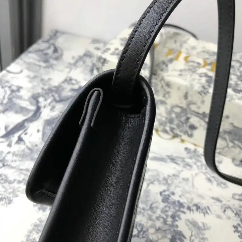 Gucci Bags 208B570060