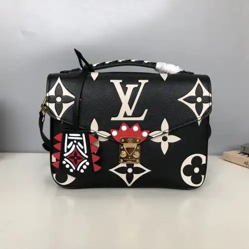 Brother Sam Yupoo LV Bags 208B570088