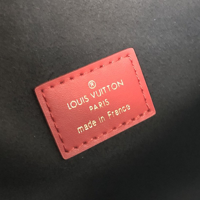 FASH LOUIS VUITTON Bags 208B570088