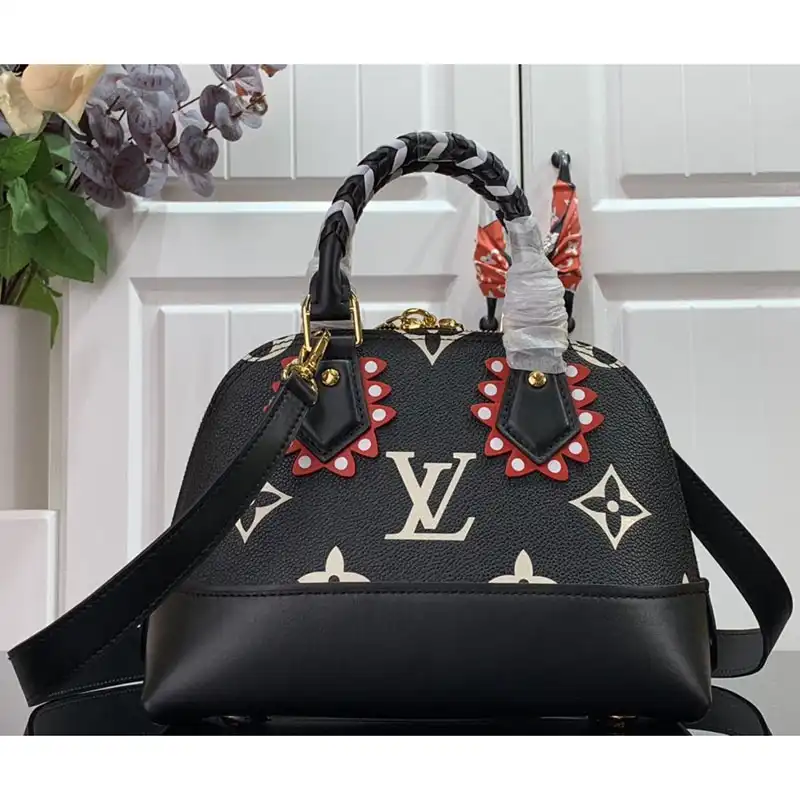 LV Bags 208B570099