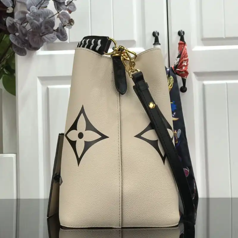 Fashionrepsfam ru LV Bags 208B570102