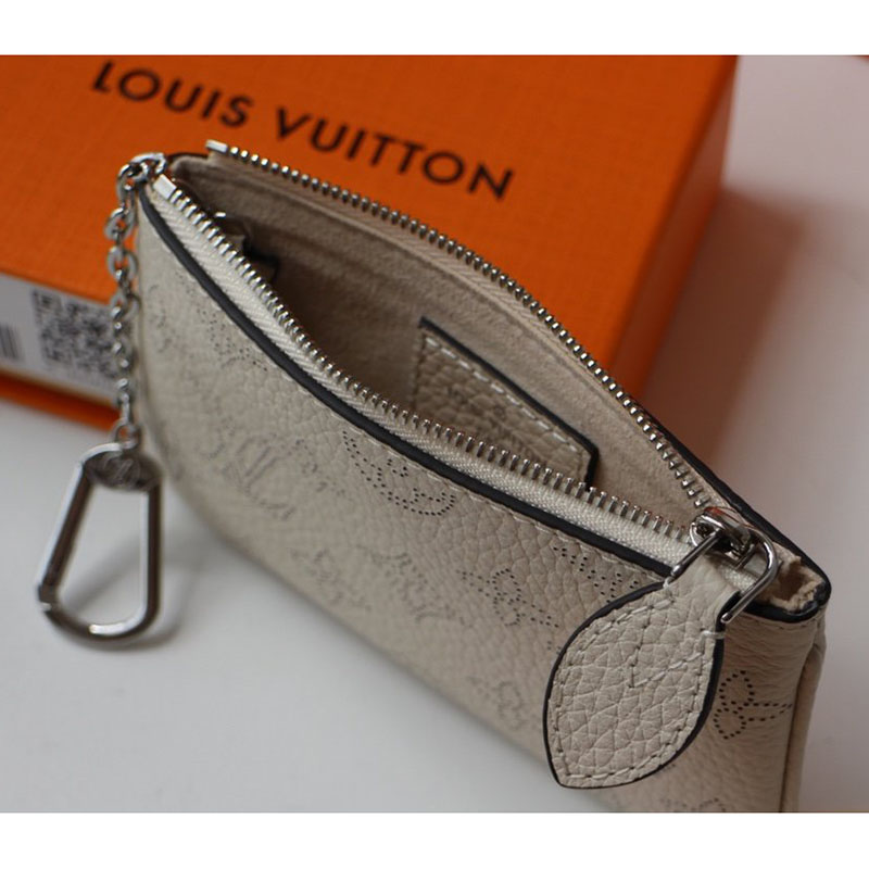 FASH LOUIS VUITTON Bags 208B570108