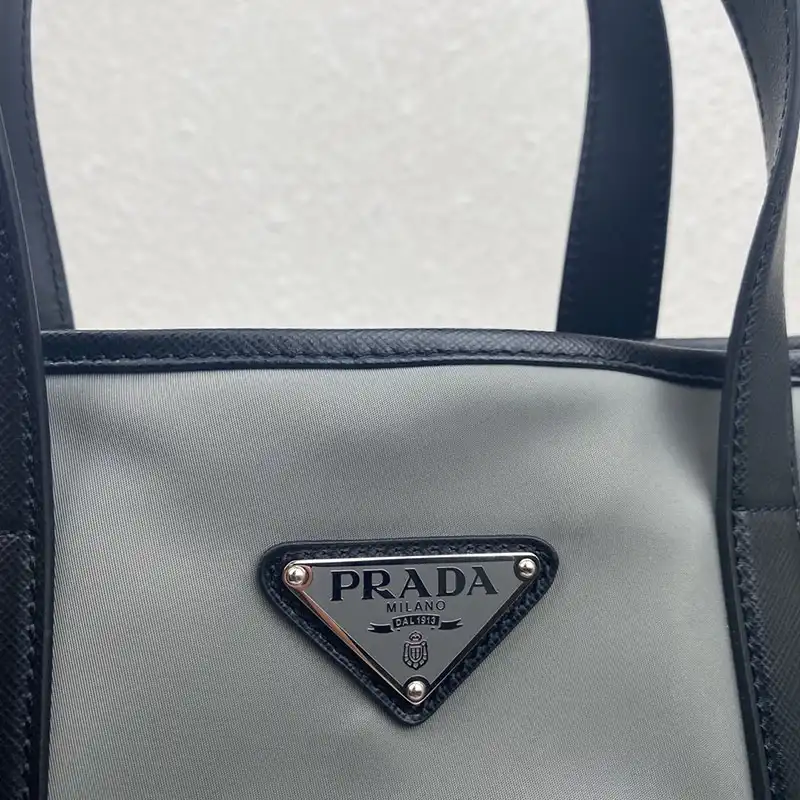 Prada Bags 208B570115