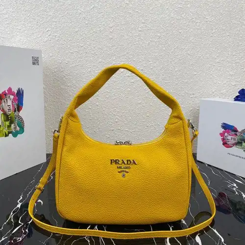 Fashionrepsfam ru Prada Bags 208B570125