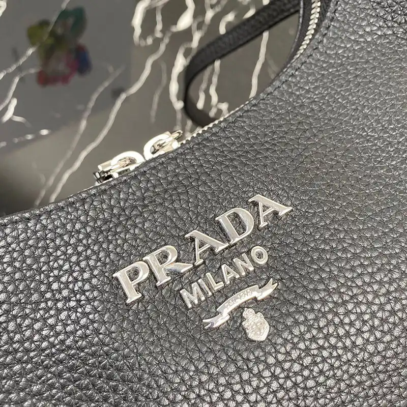 Fashionrep Prada Bags 208B570126