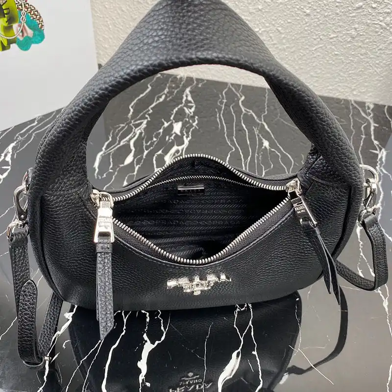 Fashionrep Prada Bags 208B570126