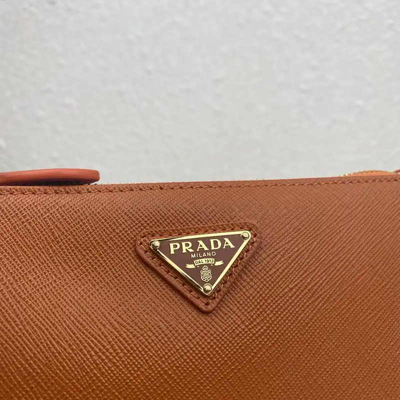 Prada Bags 208B570131