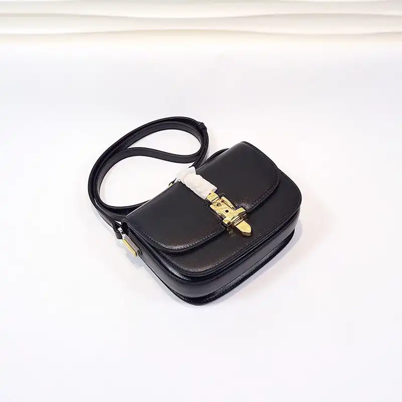 Cheap Gucci Bags 208B570147