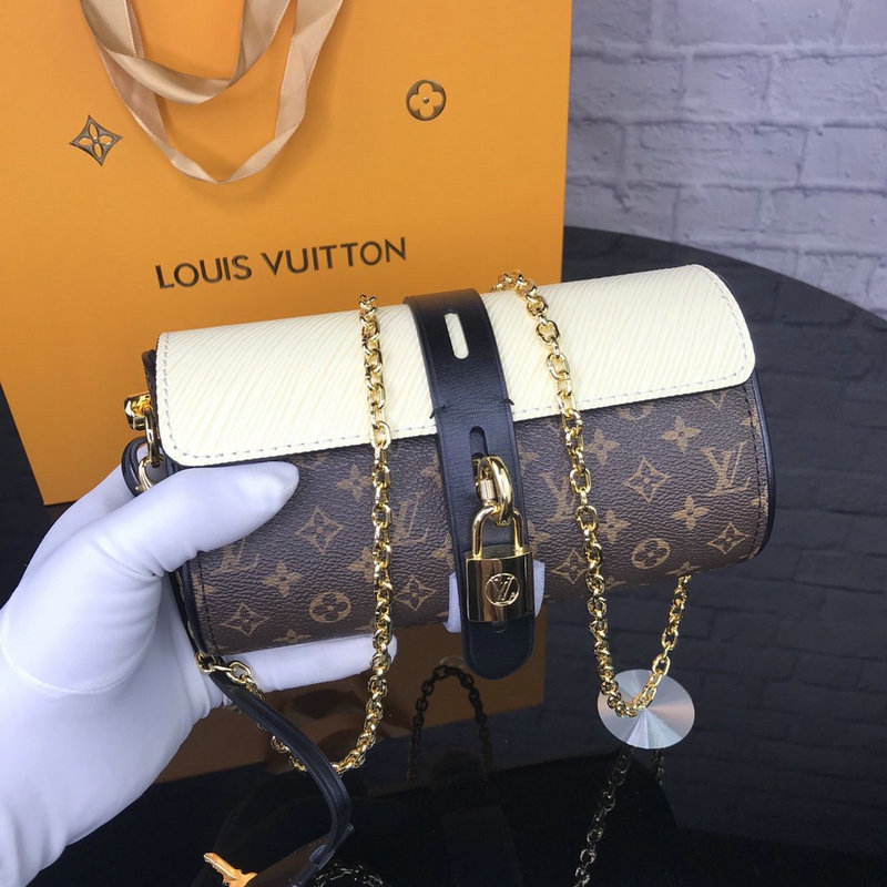 LV Bags 20B570002