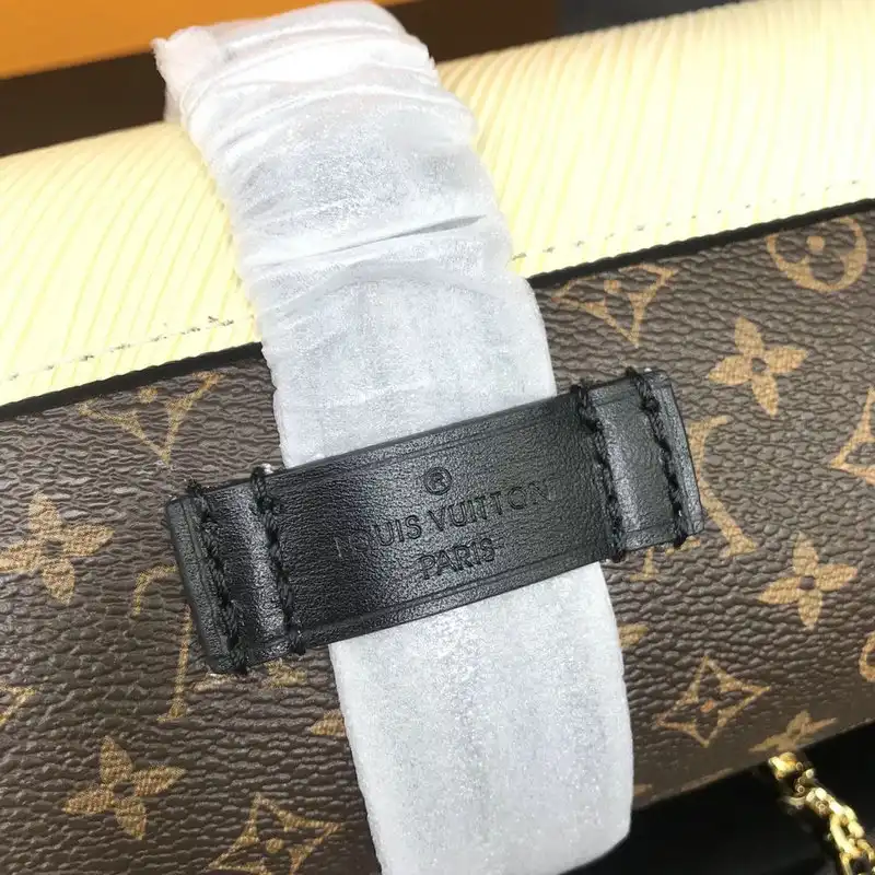 LV Bags 20B570002