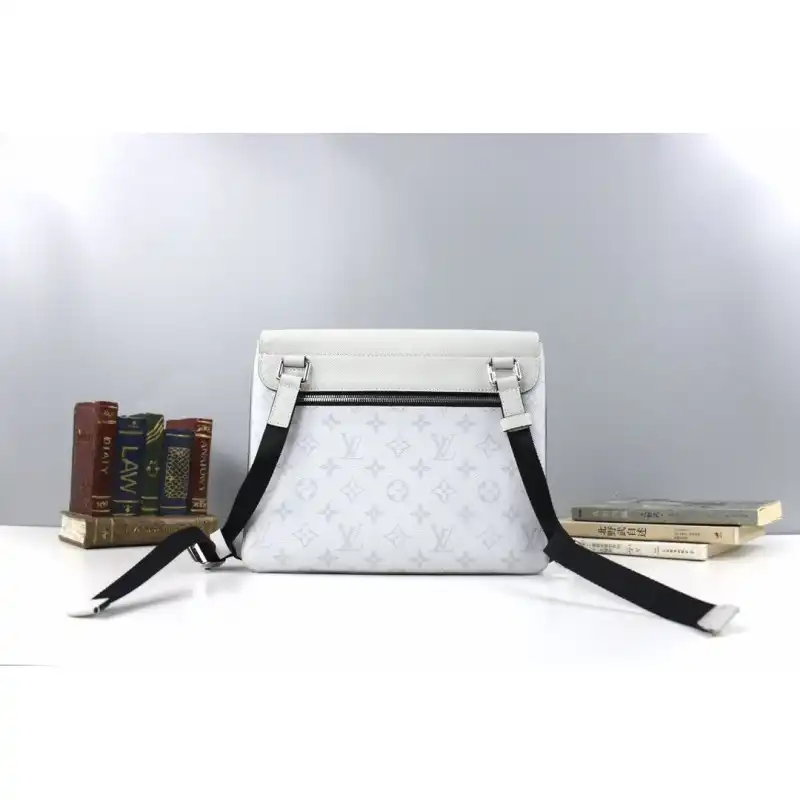 Fashionrep LV Bags 20B570010