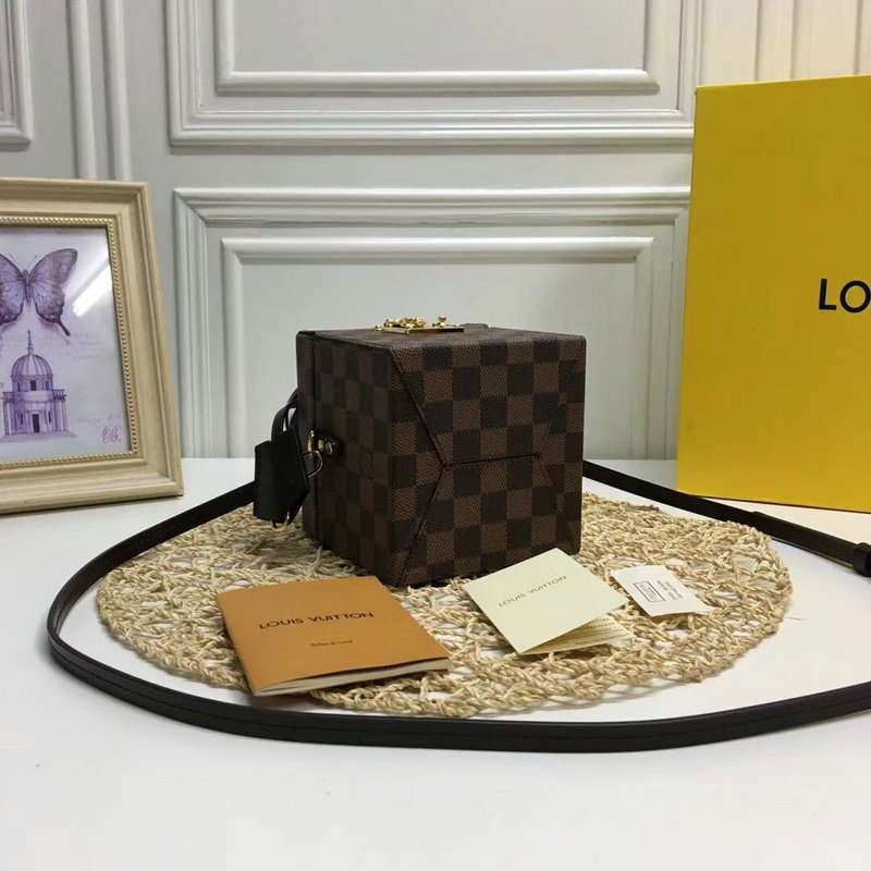 FASH LOUIS VUITTON Bags 20DJ570017