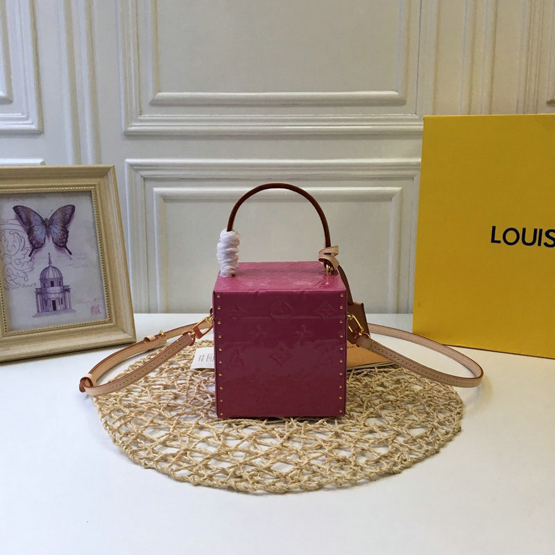 FASH LOUIS VUITTON Bags 20B570018