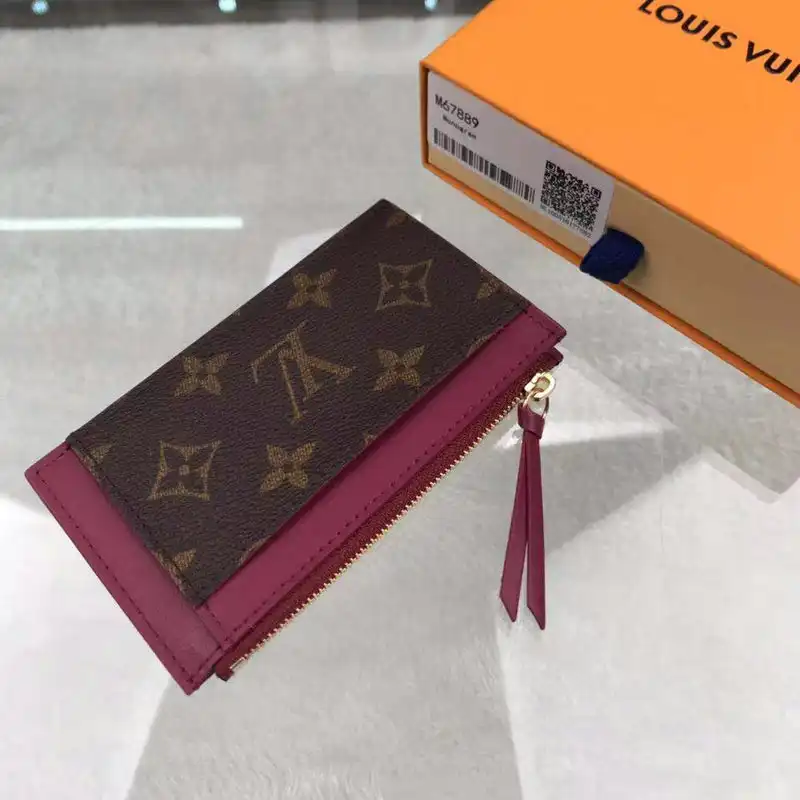 LV Bags 20B570027