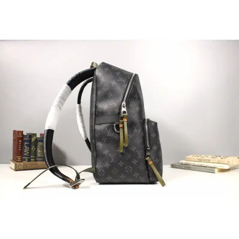 Official FashionRep LV Bags 20DJ570032