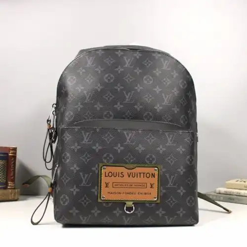 LV Bags 20DJ570032