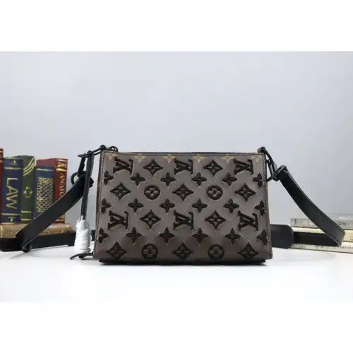 Fashionrepsfam ru LV Bags 20B570046