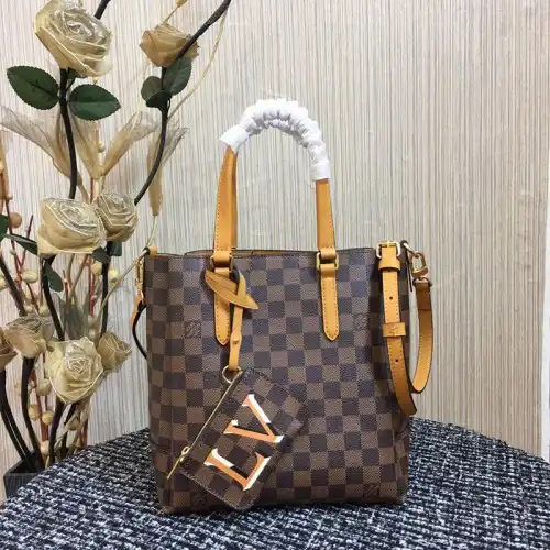 LV Bags 20B570048