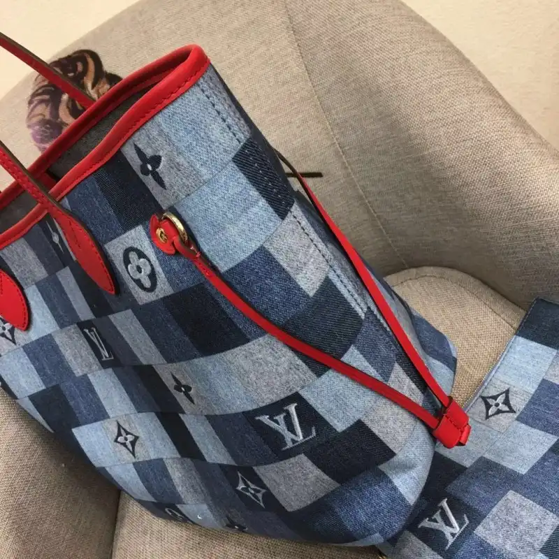 LV Bags 20B570049