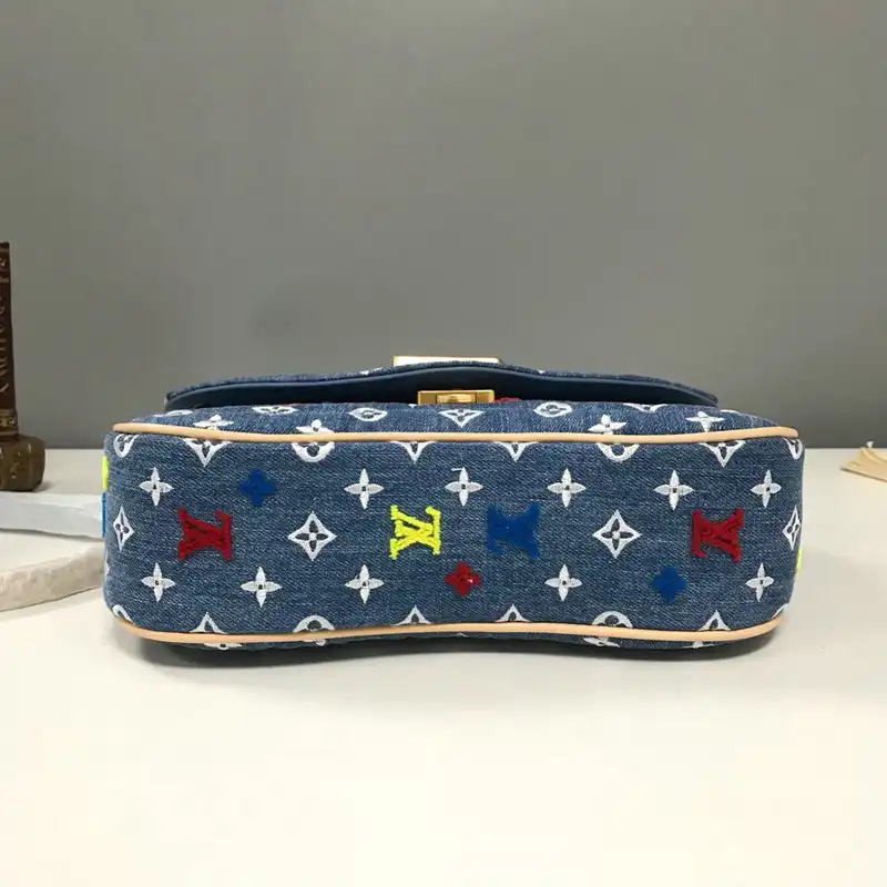 Fashionrep LV Bags 20DJ570050