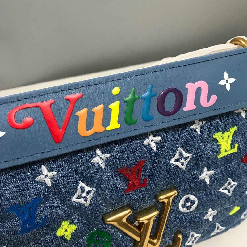 FASH LOUIS VUITTON Bags 20B570050